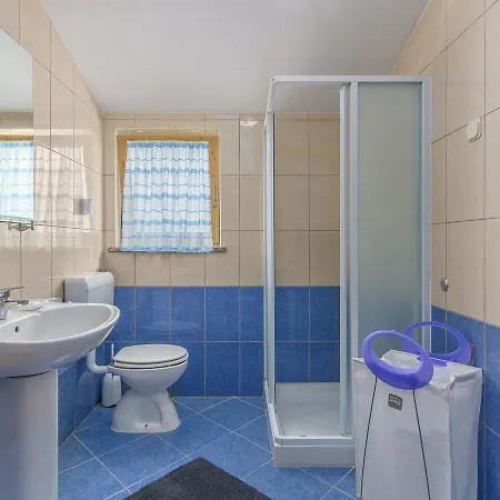 Apartment Gorgeous In Porec With Swimming Pool